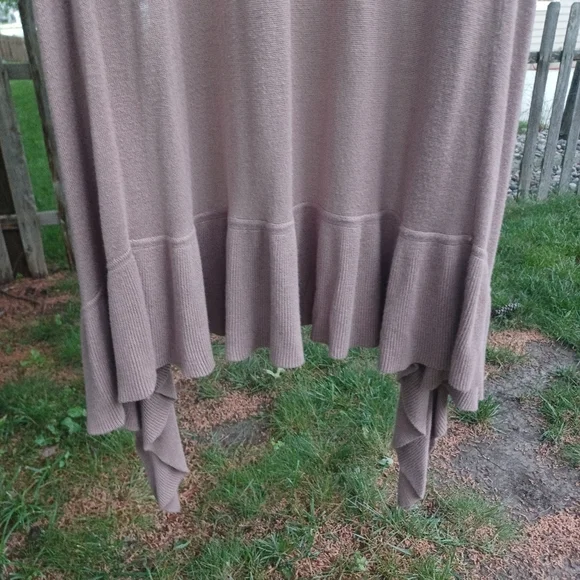 KENAR BOHO COASTAL GRANNY RUFFLED SWEATER WRAP MEDIUM MOCHA - Picture 7 of 17